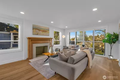 4427 Glenn Way SW, Seattle, WA 98116 - Photo 10