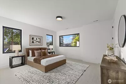 1020 107th Avenue SE, Bellevue, WA 98004 - Photo 24