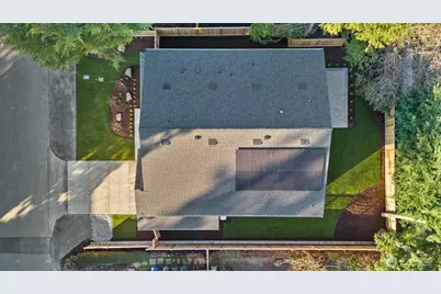 1020 107th Avenue SE, Bellevue, WA 98004 - Photo 36