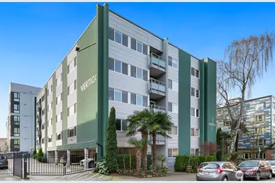 705 E Republican St #303, Seattle, WA 98012 - Photo 2