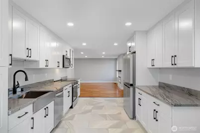 655 Union Ave NE, Renton, WA 98059 - Photo 8