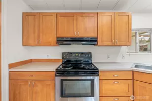 5900 64th St NE, Marysville, WA 98270 - Photo 12