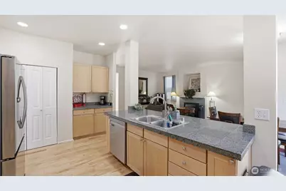 6114 Montevista Drive SE, Auburn, WA 98092 - Photo 8