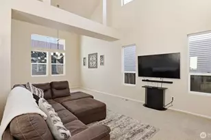 6114 Montevista Dr SE, Auburn, WA 98092 - Photo 4