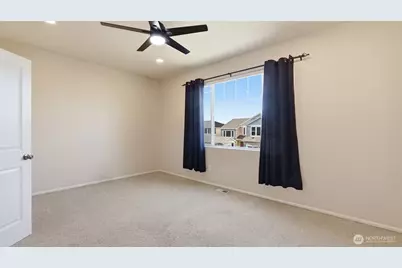 6114 Montevista Drive SE, Auburn, WA 98092 - Photo 20