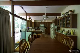 15440 SE May Valley Rd, Renton, WA 98059 - Photo 8