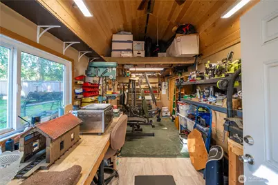 5339 S Island Drive E, Bonney Lake, WA 98391 - Photo 30