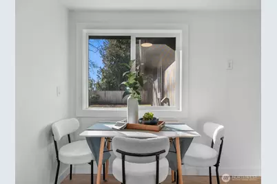 5706 225th Street SW, Mountlake Terrace, WA 98043 - Photo 12