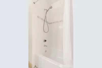 2024 NW 57th Street #102, Seattle, WA 98107 - Photo 18