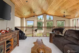 1419 Blackberry Ln, Oak Harbor, WA 98277 - Photo 22