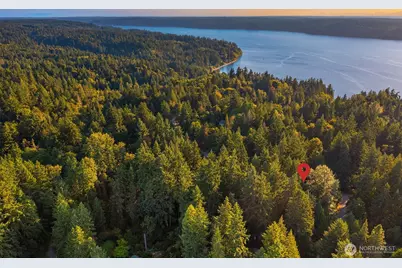 107 133rd Street SW, Vashon, WA 98070 - Photo 2