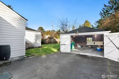 13240 3rd Avenue NW, Seattle, WA 98177 - Photo 20