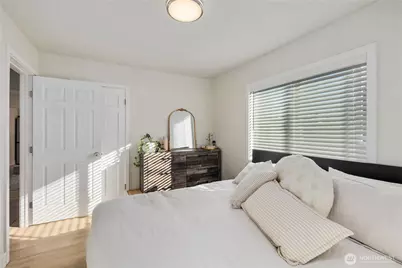 815 NE 2nd Avenue NE, Puyallup, WA 98372 - Photo 16