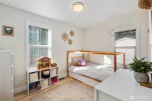 815 NE 2nd Ave NE, Puyallup, WA 98372 - Photo 14