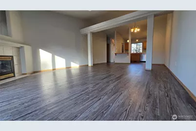 11316 1st Avenue Ct E, Tacoma, WA 98445 - Photo 6