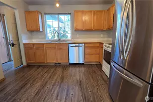 11316 1st Ave Ct E, Tacoma, WA 98445 - Photo 4