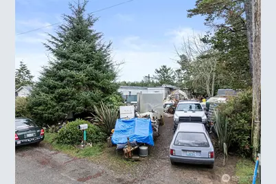 31200 North Place, Ocean Park, WA 98640 - Photo 14