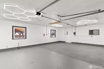 1239 S Verde Street, Tacoma, WA 98405 - Photo 36