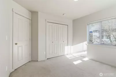 15743 NE 95th Way #53, Redmond, WA 98052 - Photo 8