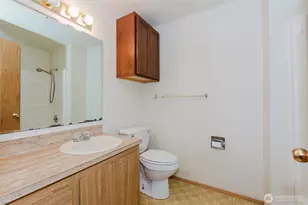 13607 W Raven Ln, Bremerton, WA 98312 - Photo 26