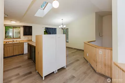 13607 W Raven Lane, Bremerton, WA 98312 - Photo 18