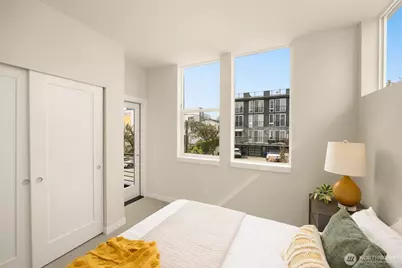 904 A 28th Avenue S, Seattle, WA 98144 - Photo 16