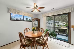 9930 NE 144th Ln, Kirkland, WA 98034 - Photo 8