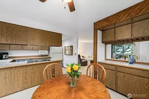 9930 NE 144th Ln, Kirkland, WA 98034 - Photo 10