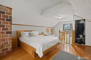 347 NW 52nd St, Seattle, WA 98107 - Photo 14