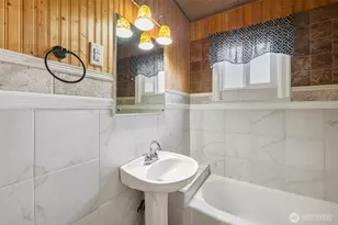 108 F St SE, Auburn, WA 98002 - Photo 10