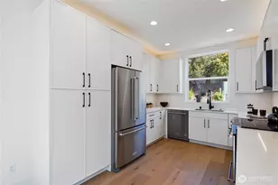 9011 14th Ave SW, Seattle, WA 98106 - Photo 20