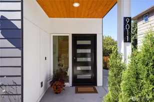 9011 14th Ave SW, Seattle, WA 98106 - Photo 2