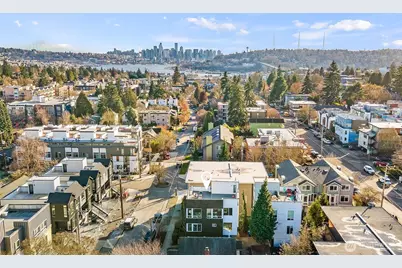 4459 Midvale Avenue N, Seattle, WA 98103 - Photo 30