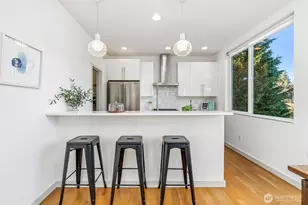 4459 Midvale Ave N, Seattle, WA 98103 - Photo 10