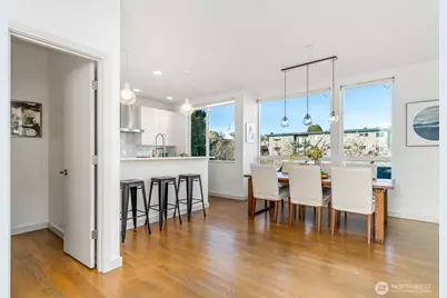 4459 Midvale Avenue N, Seattle, WA 98103 - Photo 8