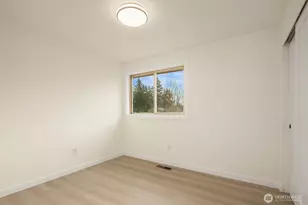 727 198th Pl SE, Bothell, WA 98012 - Photo 14