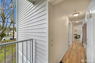 2709 W Maplewood Ave, Bellingham, WA 98225 - Photo 2