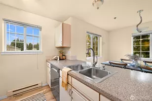 2709 W Maplewood Ave, Bellingham, WA 98225 - Photo 10