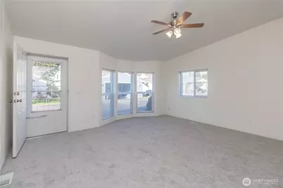 2611 S 288th St #38, Federal Way, WA 98003 - Photo 6