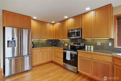 1934 W Earhart Street, Bremerton, WA 98312 - Photo 14