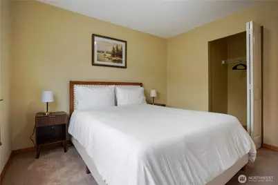 1934 W Earhart Street, Bremerton, WA 98312 - Photo 24