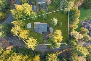 18011 NE 196th St, Woodinville, WA 98077 - Photo 38