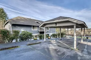 5822 N 35th St, Tacoma, WA 98407 - Photo 2