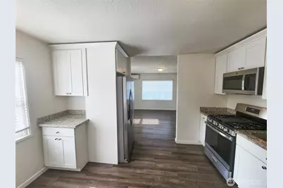 212 A&b Elm Street #A&B, Bremerton, WA 98310 - Photo 8