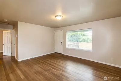 212 A&b Elm Street #A&B, Bremerton, WA 98310 - Photo 18