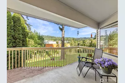 11807 100th Avenue NE #B101, Kirkland, WA 98034 - Photo 1