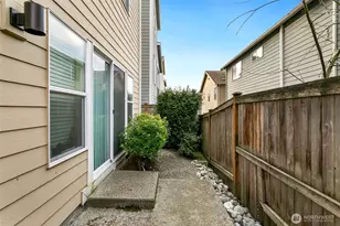 1109 146th St SW, Lynnwood, WA 98087 - Photo 26