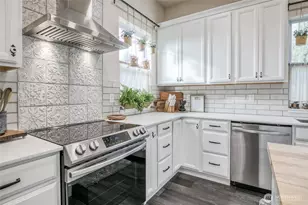 402 Burleigh, Aberdeen, WA 98520 - Photo 10