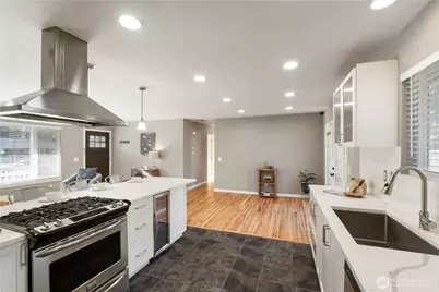 2816 S 299th Place, Federal Way, WA 98003 - Photo 14