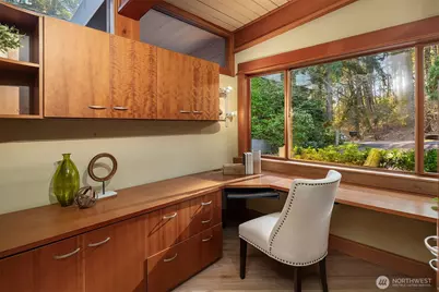 7816 NE 32nd Street, Medina, WA 98039 - Photo 20